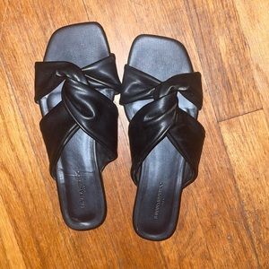 Banana Republic leather sandals - size 7